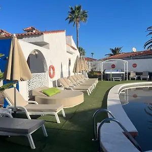 Vakantiepark Rainbow Golf Bungalows, Gay Men-only, Maspalomas (Gran Canaria)