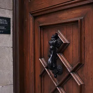 Gasthuis Close To Passeig De Gracia Barcelona